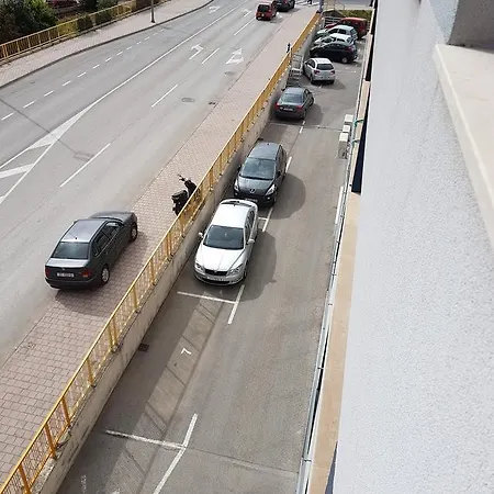With A Parking Space 15199 بيت ضيافة سبليت